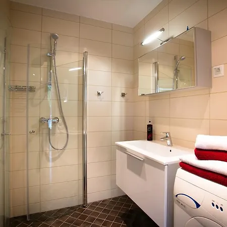 Elegant House דירה *